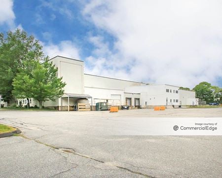 Industrial space for Rent at 835 Poquonnock Road in Groton