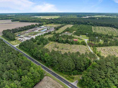 Photo of commercial space at 4700 Oakley Road in Stokes