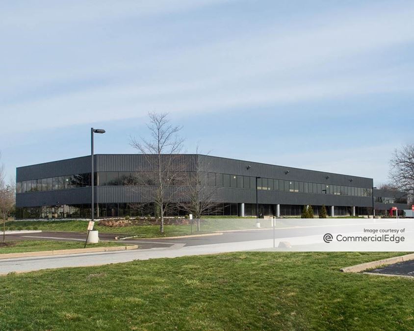 410 Horsham Road 410 Horsham Road Office Building