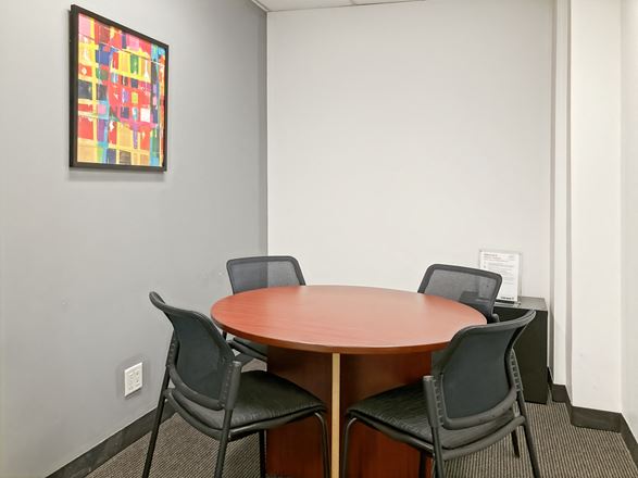 Regus - Vancouver - Robson Square