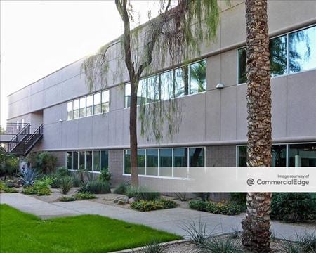 Photo of commercial space at 950 W Elliot Road in Tempe