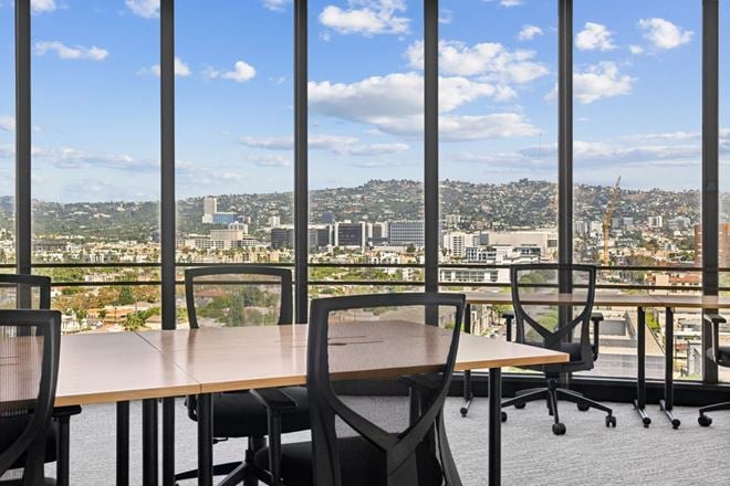 Industrious - Beverly Hills 8484 Wilshire