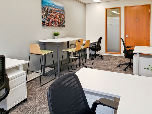 Regus - Calgary – Quarry Park