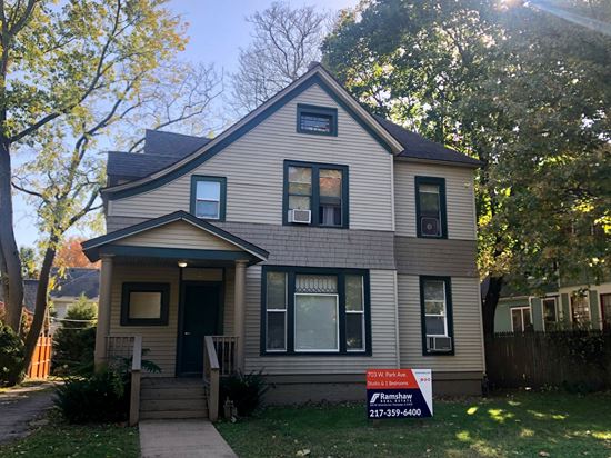 703 W Park Ave