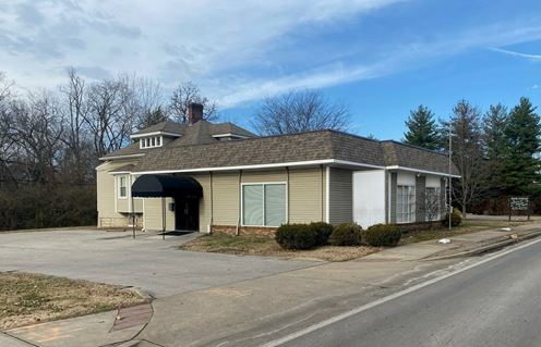 Retail/Office Showroom