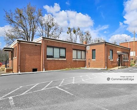 Office space for Rent at 401 South Gardner Avenue in Charlotte