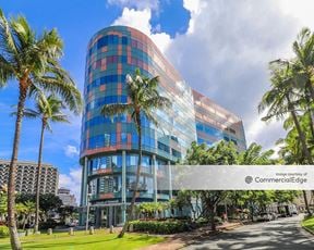 Bank of Hawaii Waikiki Center