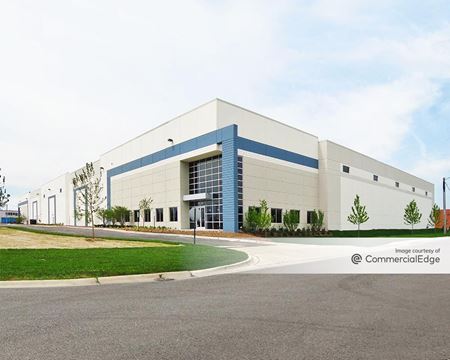 Industrial space for Rent at 7720 North Lehigh Avenue in Niles