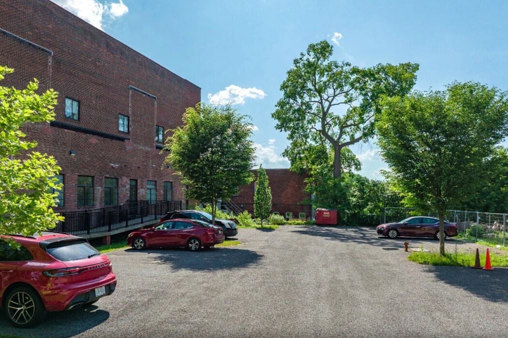 257 Washington Street Office