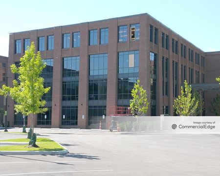 Office space for Rent at 400 West Nationwide Blvd in Columbus