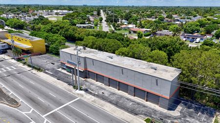 Retail space for Rent at 20390 S Dixie Hwy in Cutler Bay