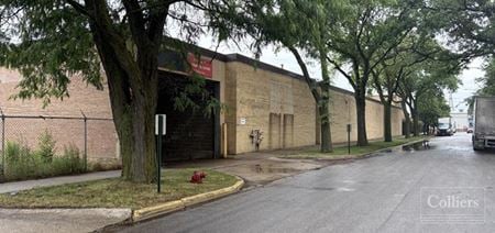 Industrial space for Rent at 2501 W Fulton St in Chicago