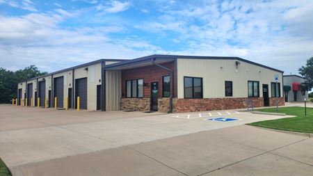 Photo of commercial space at 3240 Deskin Dr in Norman