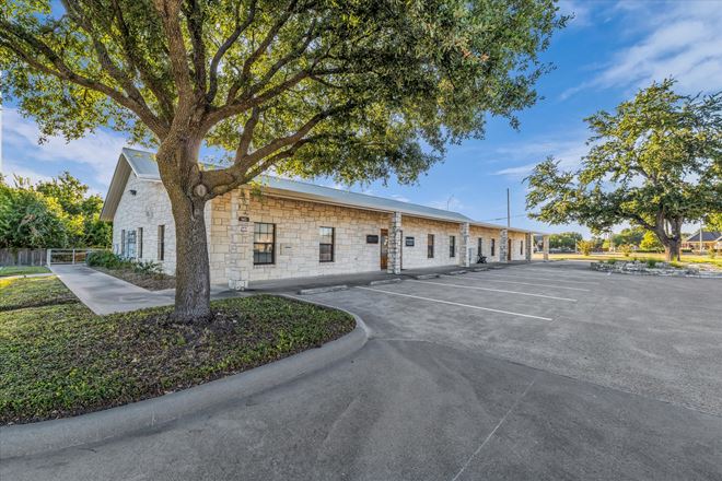 8300 Old McGregor Rd