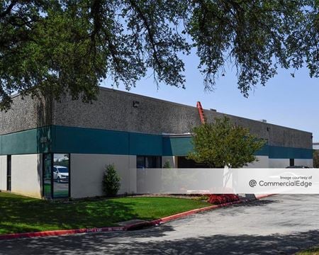 Industrial space for Rent at 1909 Hereford Drive in Irving