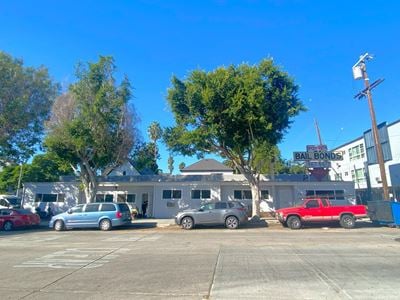Hollywood GRND FLR Creative Offices! Kitch! Prvt Baths!