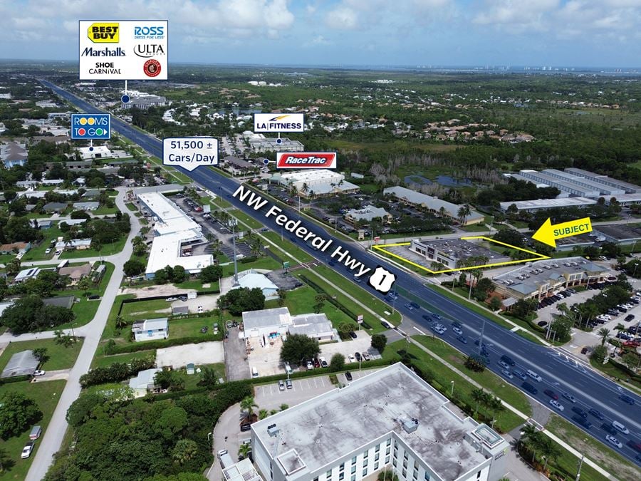 High Profile Retail Space in Stuart, Florida