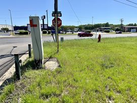 3001 W NW Loop 323