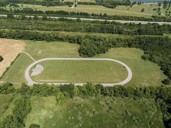 8925 Longview Road (Land)
