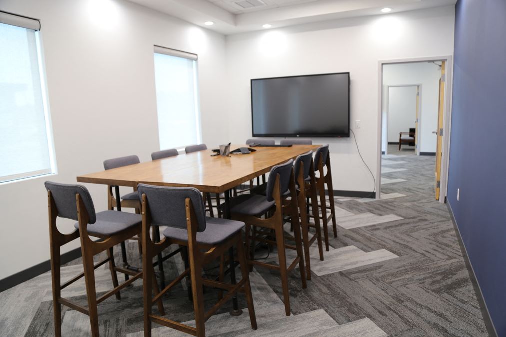 Markets West 1499 Office Suites