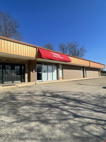 Retail space for Sale at 212 Springer Rd in Lawrenceburg
