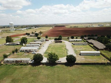 Multi-Family space for Sale at 820 North Crider Road in New Cordell