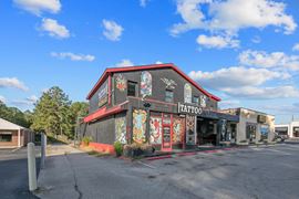 Former Tattoo Shop Site – Ideal for Owner-User