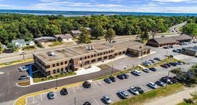 6035 N Knoxville Ave - Suites 103  & 105