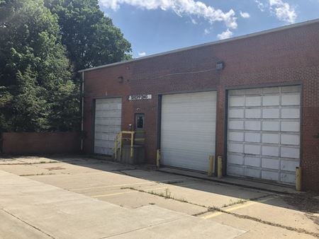 Industrial space for Rent at 715 E Duncan in Manchester
