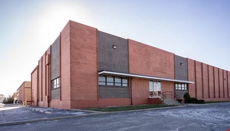 Industrial space for Rent at 1600-1840 Vernon Street in NORTH KANSAS CITY