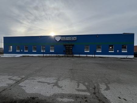 Photo of commercial space at 1531 W River Dr in Davenport