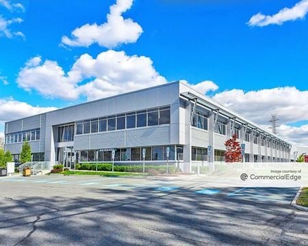 Industrial space for Rent at 600 Meadowlands Pkwy in Secaucus