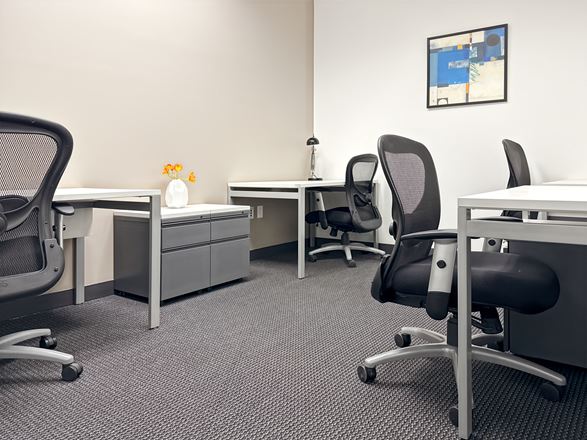 AZ, Phoenix - Desert Ridge Corporate