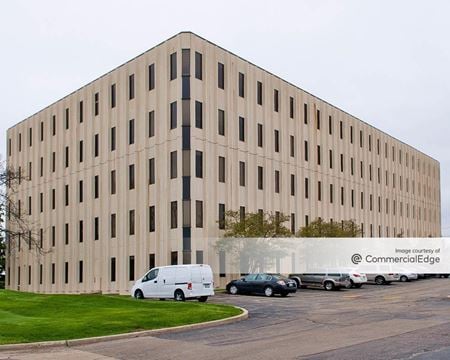 Photo of commercial space at 920 Davis Road in Elgin