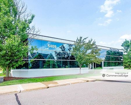 Office space for Rent at 5406 Gateway Center in Flint
