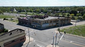 8461 Grand River Ave