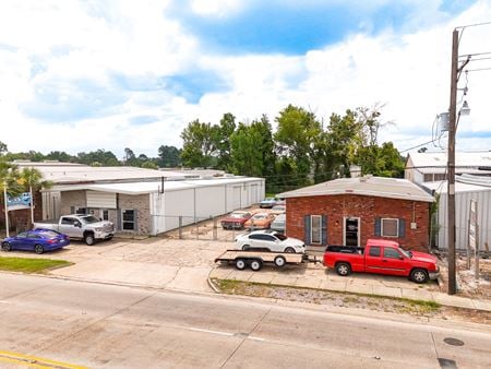 Photo of commercial space at 11354, 11356 S Choctaw Dr in Baton Rouge