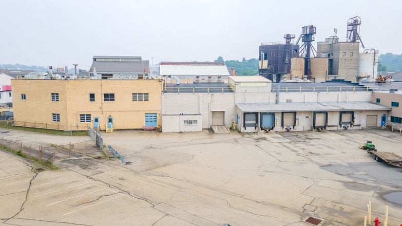 251 W. Wylie Ave