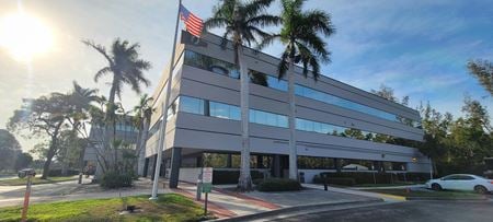 Healthcare space for Rent at 800 Goodlette Rd. North in Naples