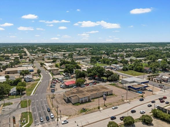 1700 W Waco Dr