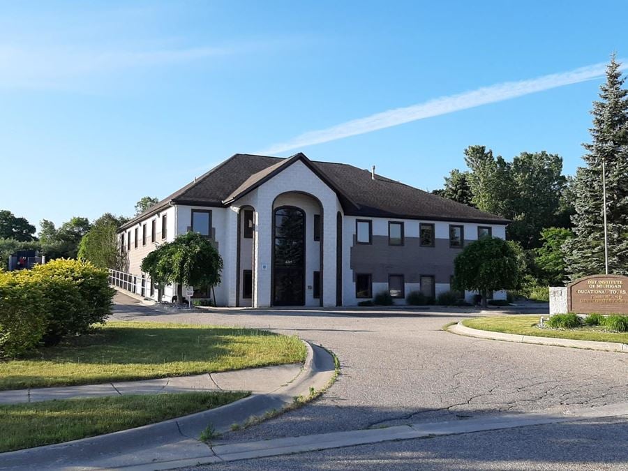 Holt / Delhi Township Office Building