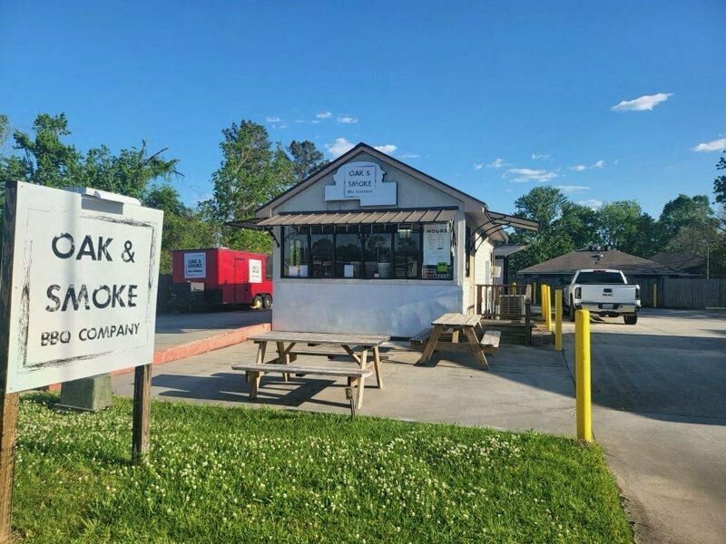 Turnkey Drive Thru Restaurant For Lease-All FF&E Remains