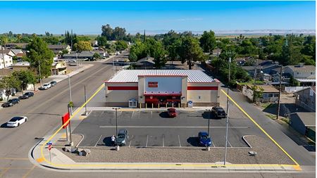 Retail space for Sale at 1919 Almond St in Dos Palos