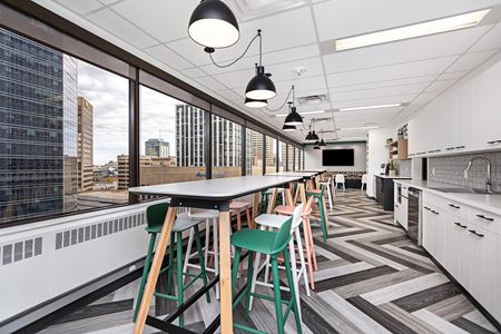 800      Space Photo Gallery 21