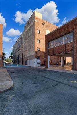 618 Austin Ave