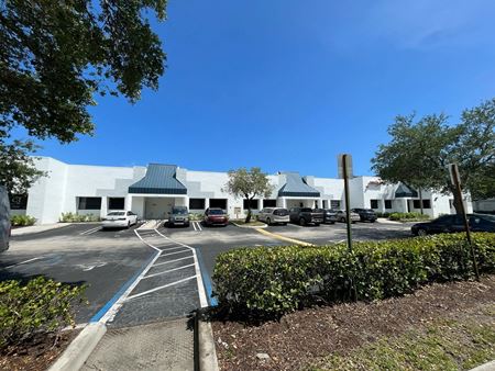 Commercial space for Rent at 2855-2915 S Congress Ave in Delray Beach