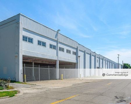 Industrial space for Rent at 2331 McCall Street in Dayton