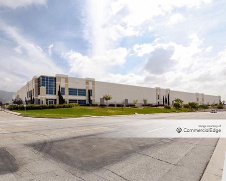 Photo of commercial space at 5685 Industrial Pkwy in San Bernardino