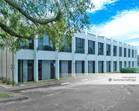 Office space for Rent at 2574 Seagate Drive in Tallahassee