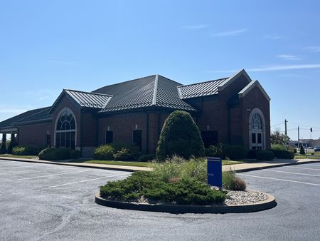 Commercial space for Rent at 1215 Southtown Blvd in Owensboro
